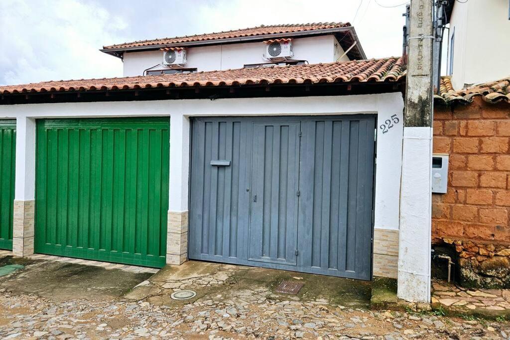 Вілла Casa Dos Coelhos, 750M Do Centro, Ate 12 Pessoas Тірадентіс Екстер'єр фото