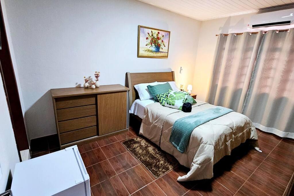 Вілла Casa Dos Coelhos, 750M Do Centro, Ate 12 Pessoas Тірадентіс Екстер'єр фото